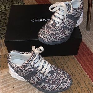 Tweed Chanel sneakers